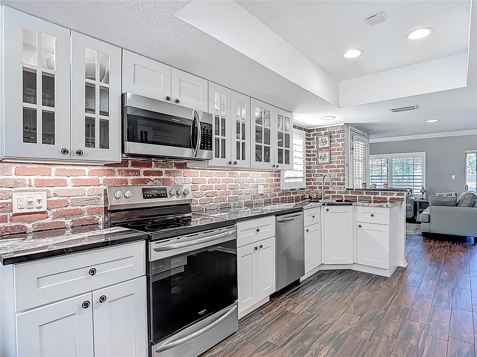 3611 PINE KNOT DR #., VALRICO, FL, 33596