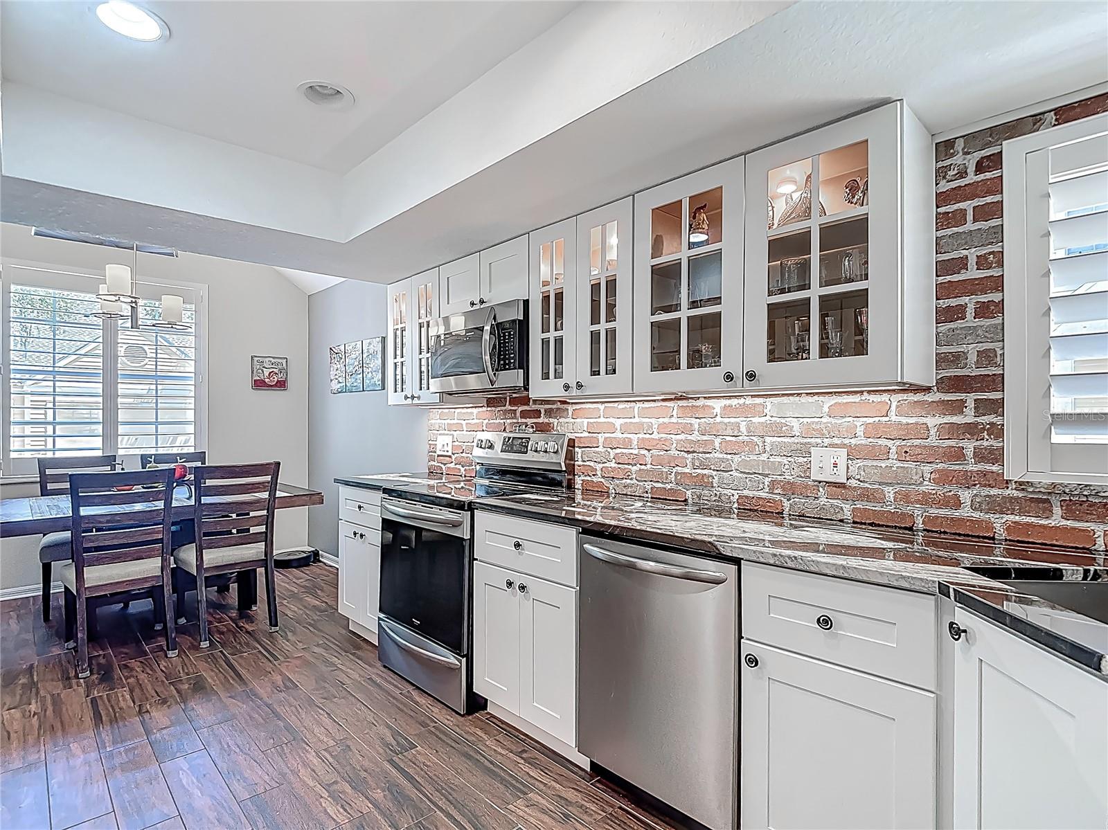 3611 PINE KNOT DR #., VALRICO, FL, 33596