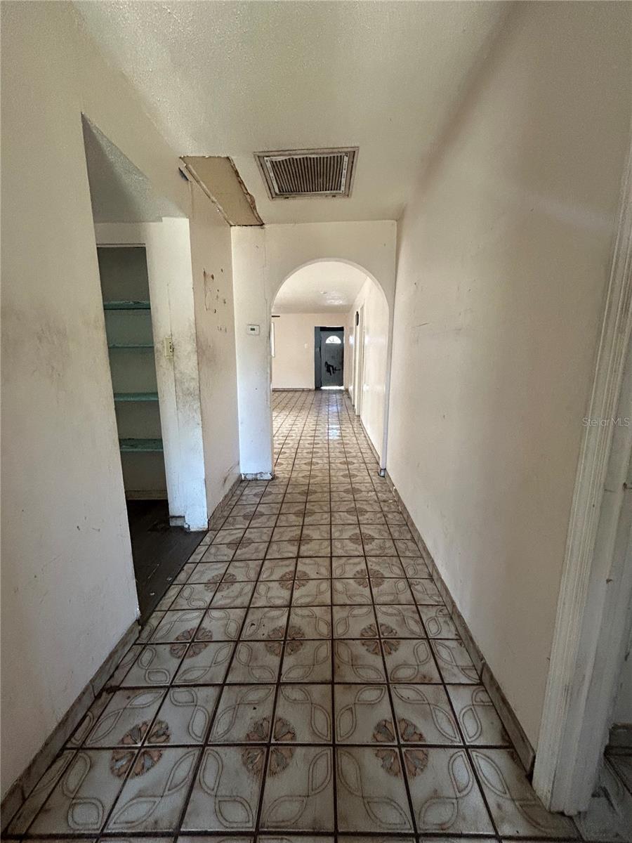 2923 SANCHEZ ST, TAMPA, FL, 33605