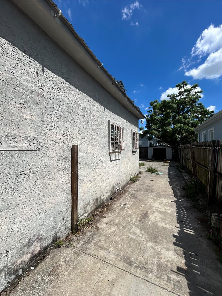 2923 SANCHEZ ST, TAMPA, FL, 33605