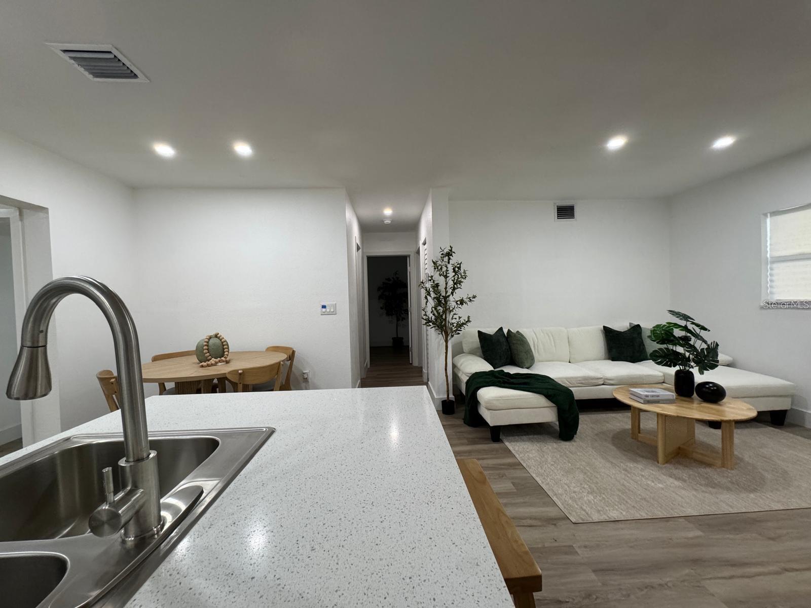 22011 CATHERINE AVE, PORT CHARLOTTE, FL, 33952