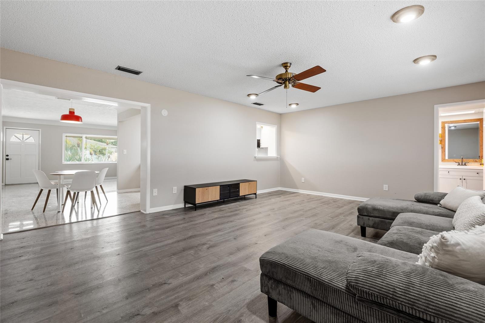 2700 67TH ST N, ST PETERSBURG, FL, 33710