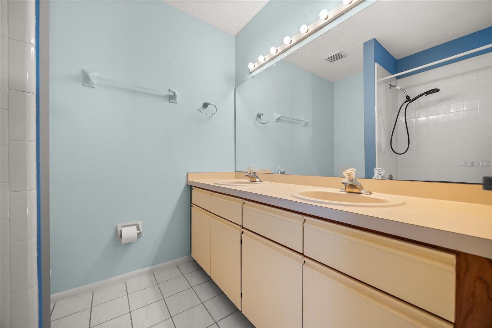 2216 THURBER CT, ORLANDO, FL, 32837