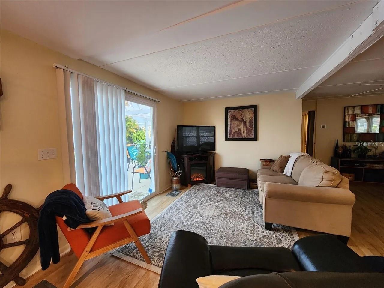 236 CAROL DR #236, SEMINOLE, FL, 33772