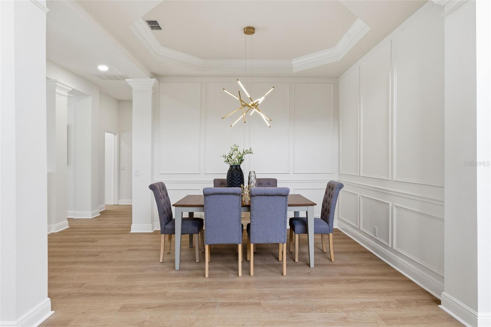 10145 DEERCLIFF DR, TAMPA, FL, 33647