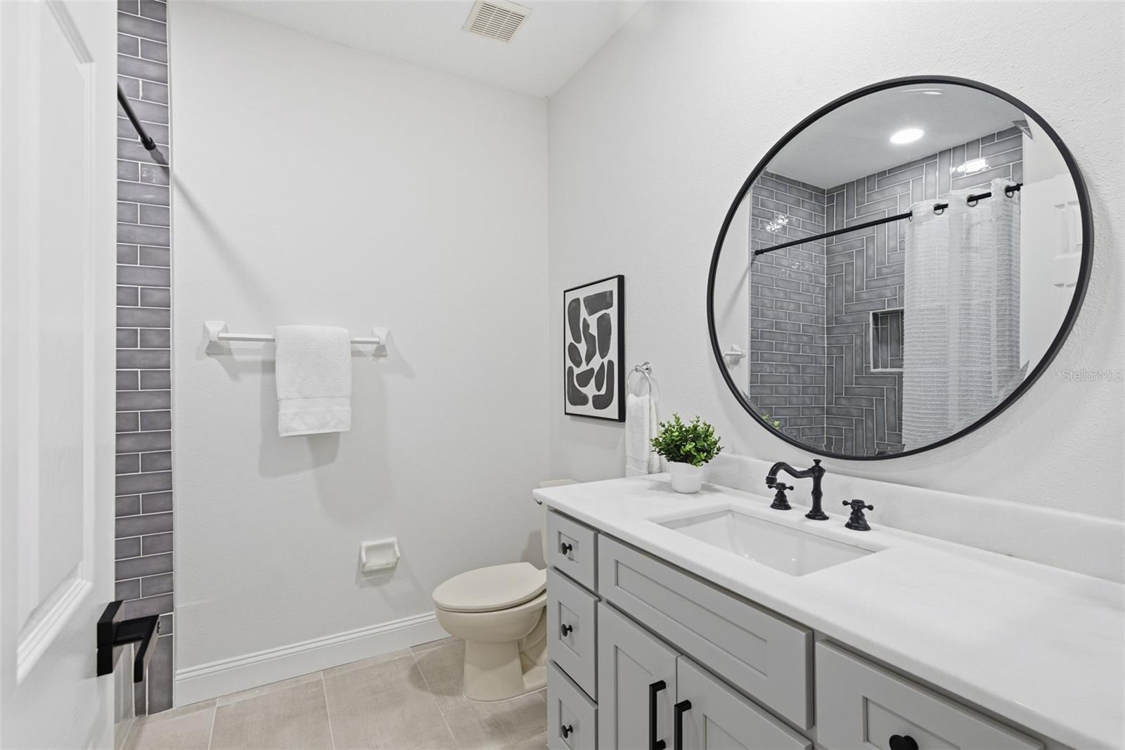 10145 DEERCLIFF DR, TAMPA, FL, 33647