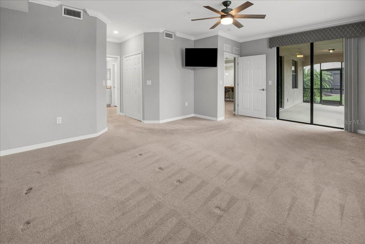 6025 WORSHAM LN #101, BRADENTON, FL, 34211