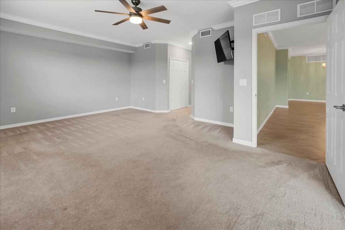 6025 WORSHAM LN #101, BRADENTON, FL, 34211