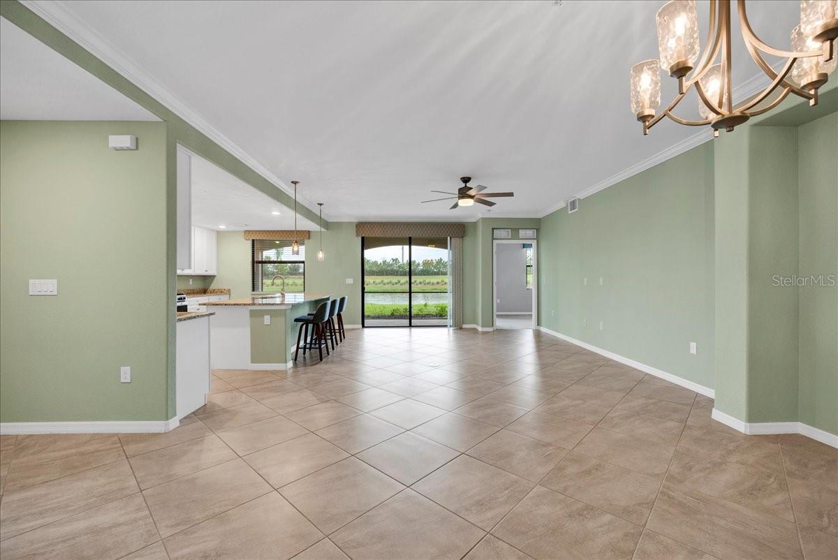 6025 WORSHAM LN #101, BRADENTON, FL, 34211