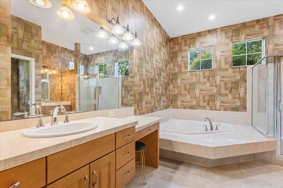 5424 NW 72ND ST, GAINESVILLE, FL, 32653