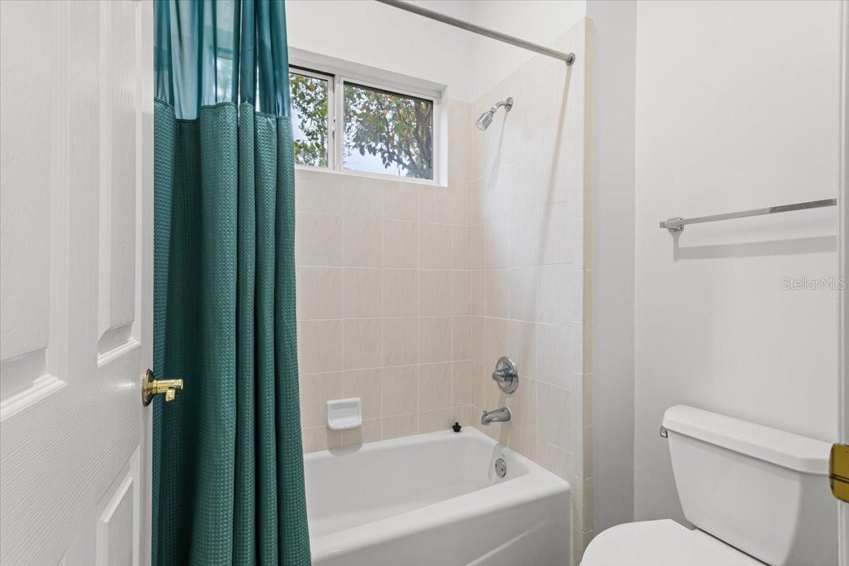 5424 NW 72ND ST, GAINESVILLE, FL, 32653