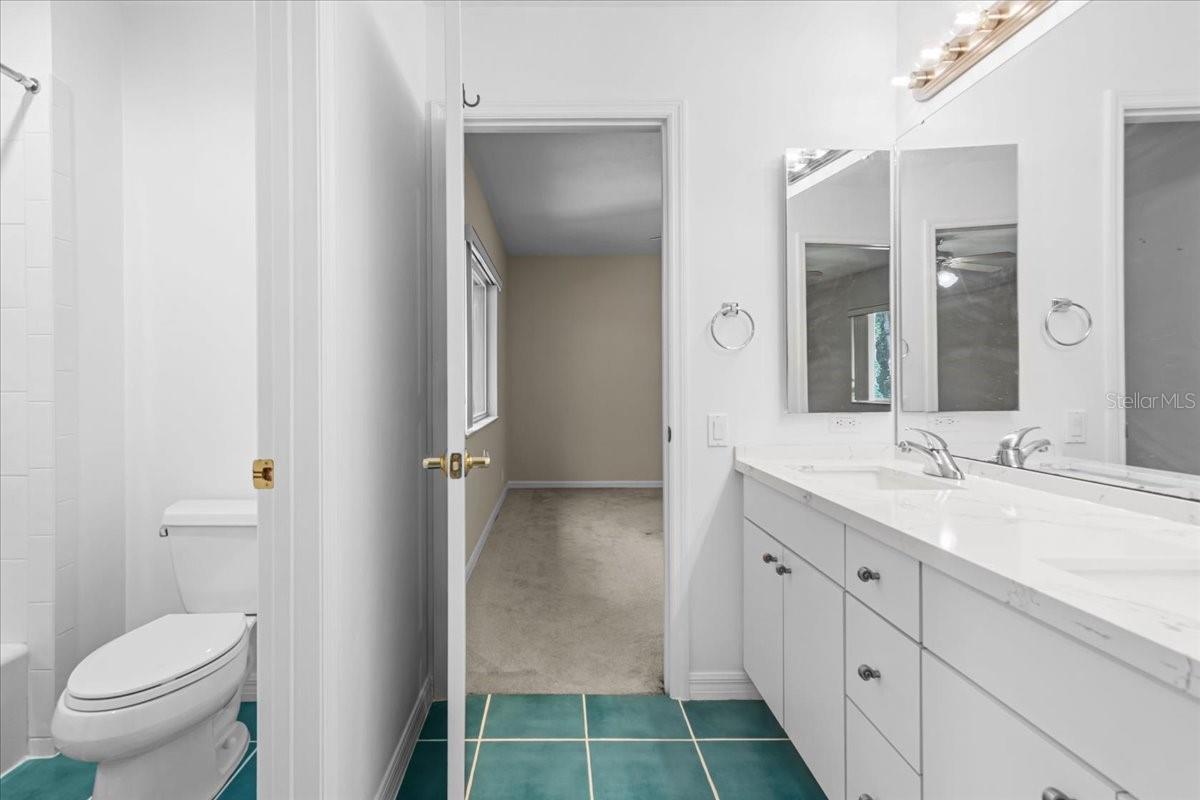 5424 NW 72ND ST, GAINESVILLE, FL, 32653