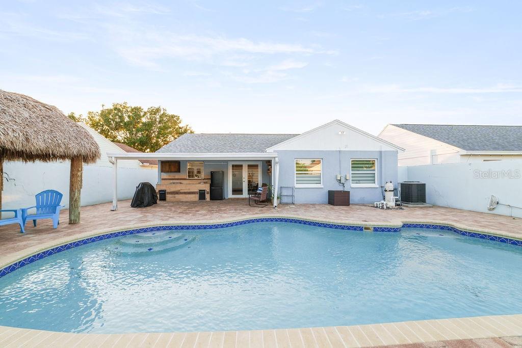 9020 DIXIANA VILLA CIR, TAMPA, FL, 33635