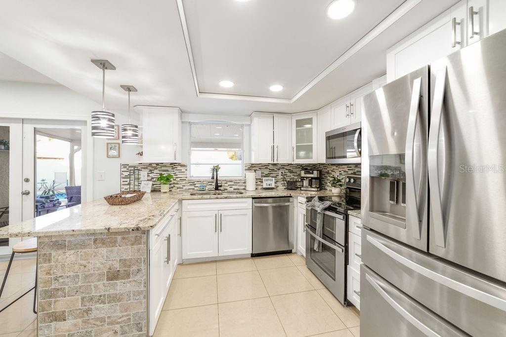 9020 DIXIANA VILLA CIR, TAMPA, FL, 33635