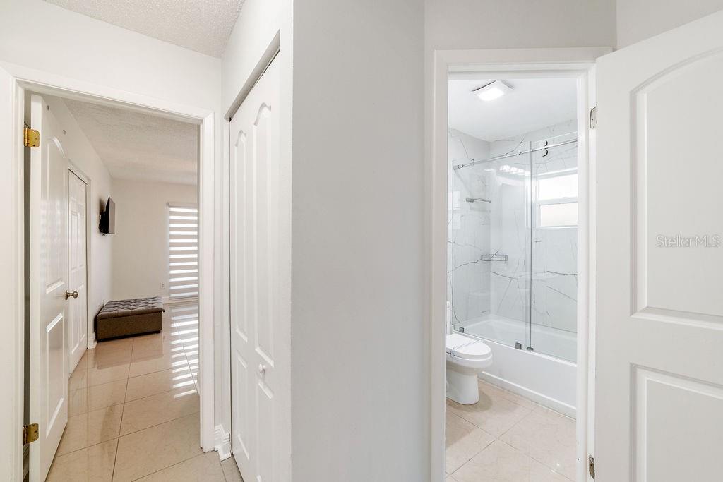 9020 DIXIANA VILLA CIR, TAMPA, FL, 33635