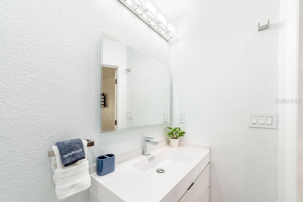 9020 DIXIANA VILLA CIR, TAMPA, FL, 33635