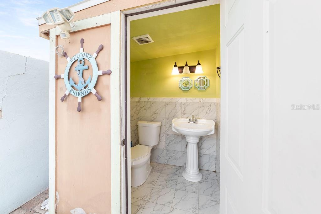 9020 DIXIANA VILLA CIR, TAMPA, FL, 33635