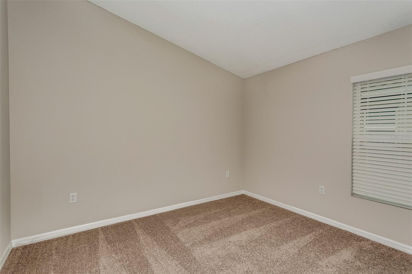 1049 FORESHORE LN, HAINES CITY, FL, 33844