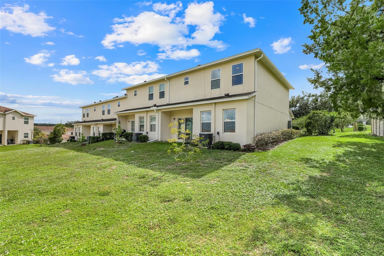 1020 LAKEFRONT VILLAGE DR, CLERMONT, FL, 34711