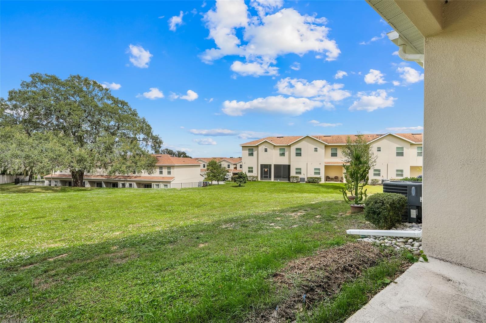 1020 LAKEFRONT VILLAGE DR, CLERMONT, FL, 34711
