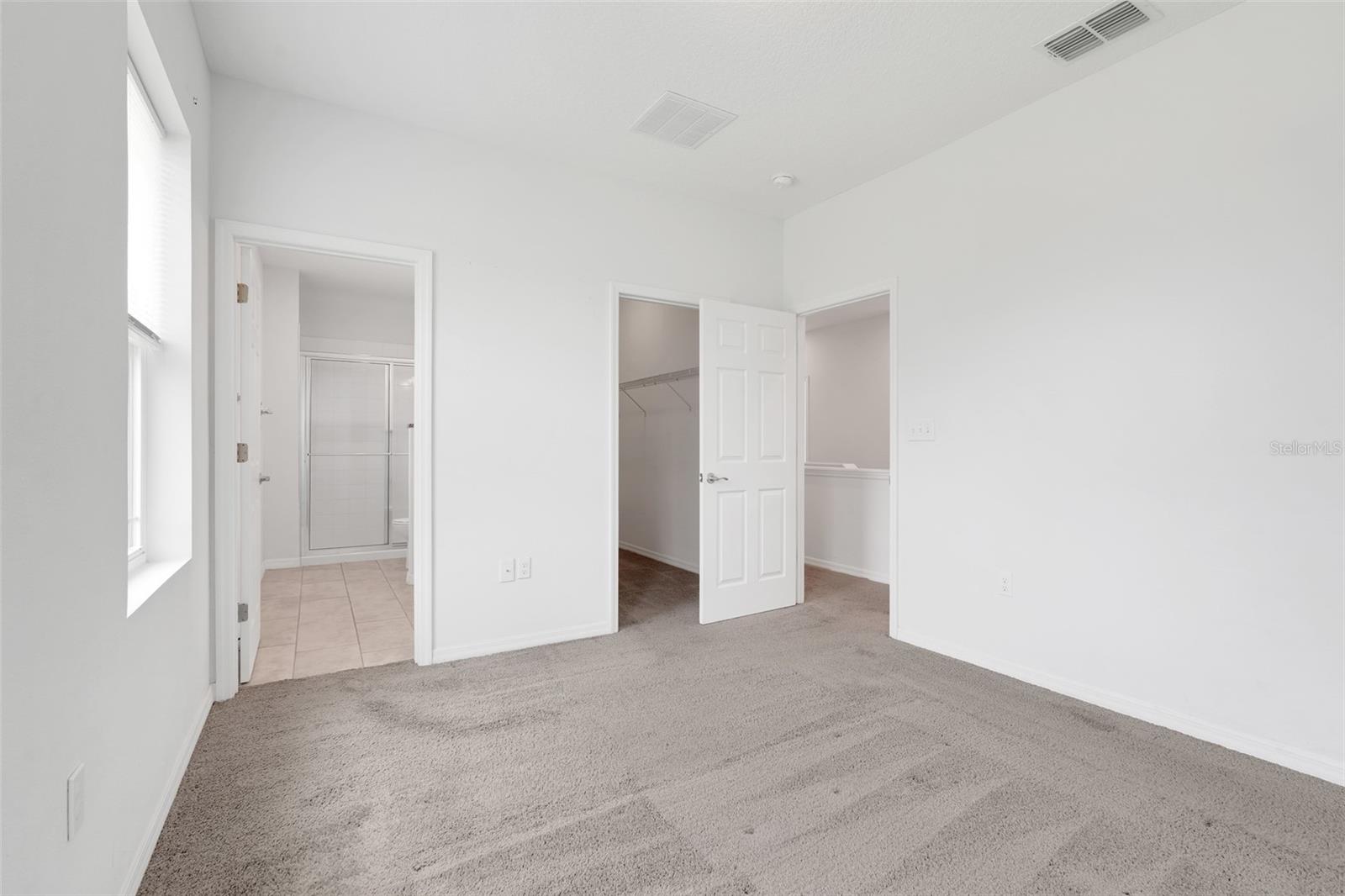 1020 LAKEFRONT VILLAGE DR, CLERMONT, FL, 34711