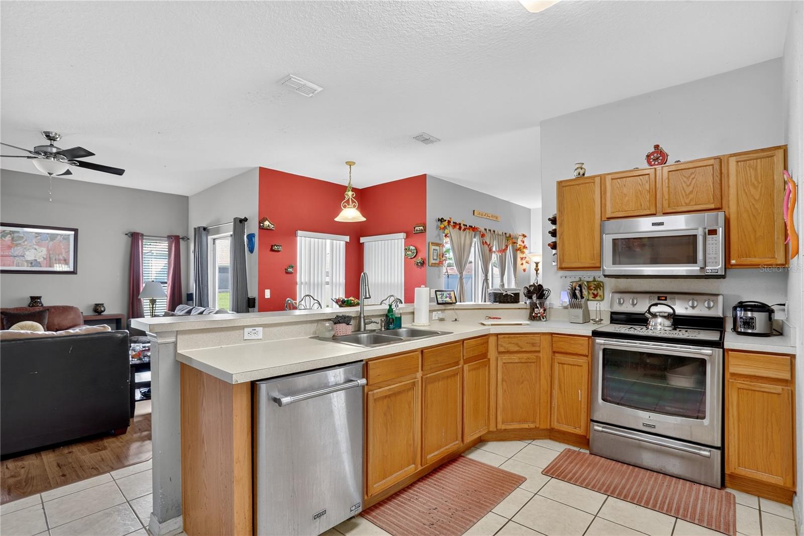 3637 WEATHERFIELD DR, KISSIMMEE, FL, 34746