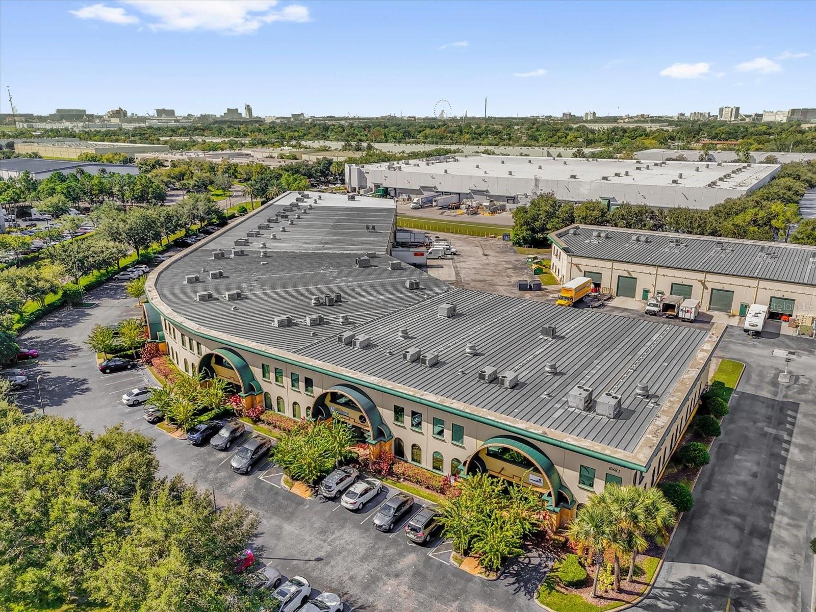 6881 KINGSPOINTE PKWY #16, ORLANDO, FL, 32819