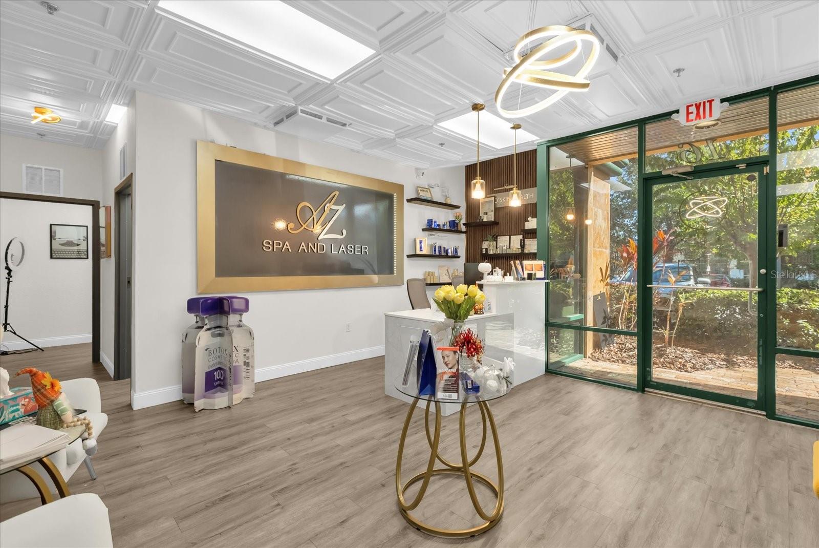 6881 KINGSPOINTE PKWY #16, ORLANDO, FL, 32819