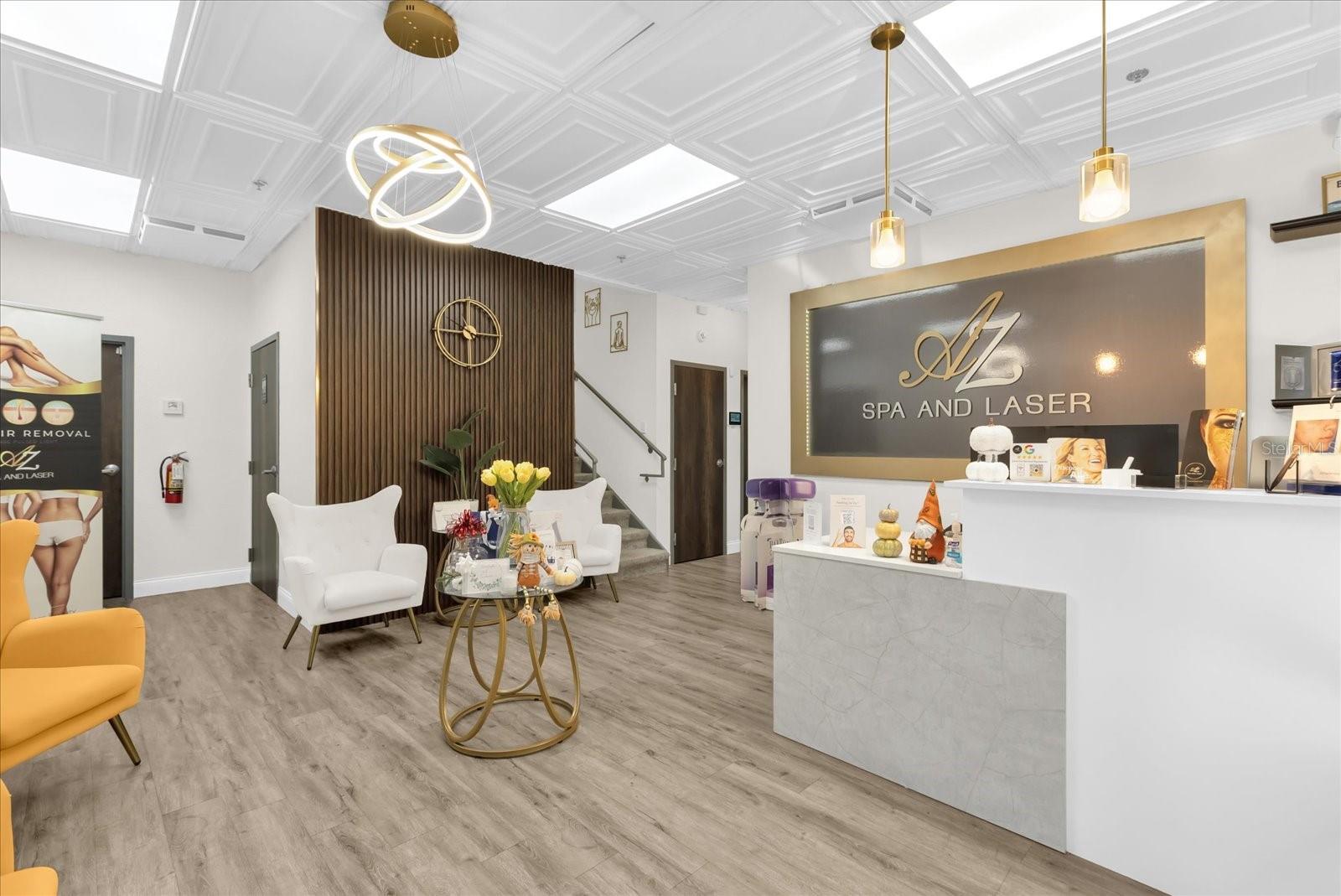 6881 KINGSPOINTE PKWY #16, ORLANDO, FL, 32819