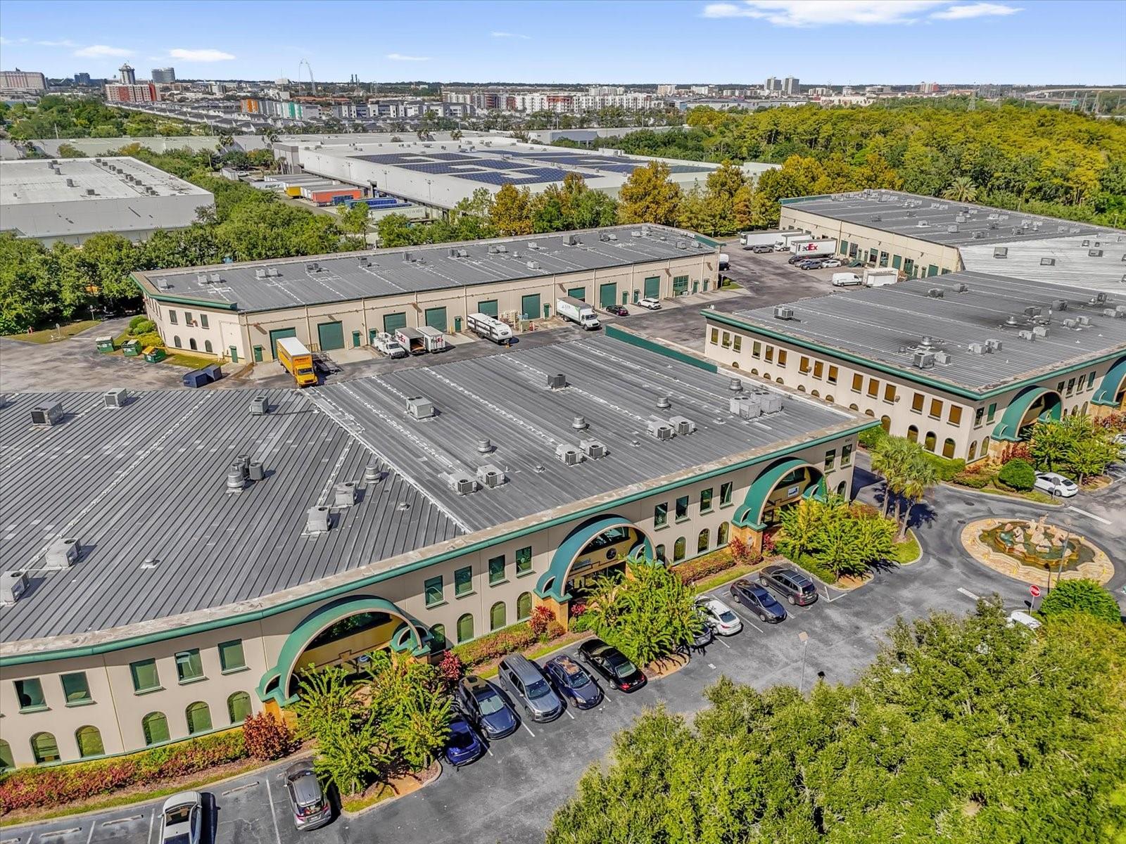 6881 KINGSPOINTE PKWY #16, ORLANDO, FL, 32819