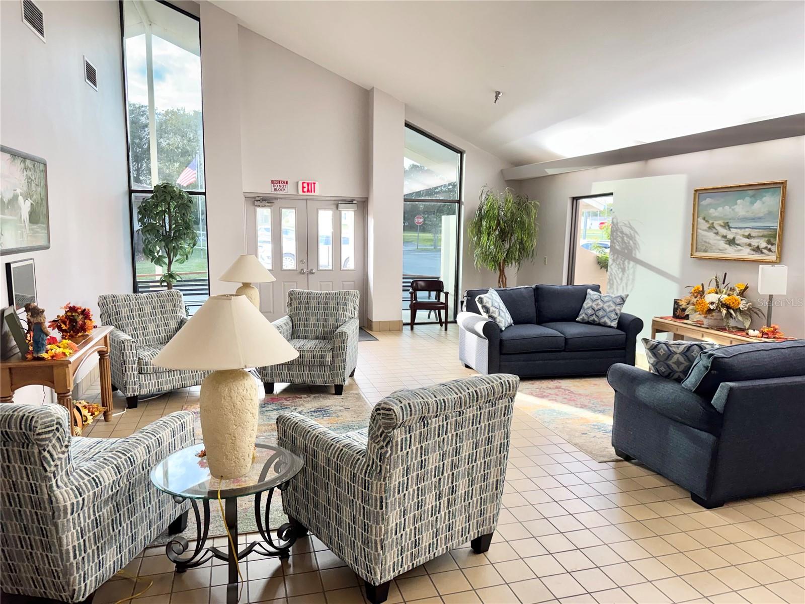 10 BRIGADOON CIR, LEESBURG, FL, 34788