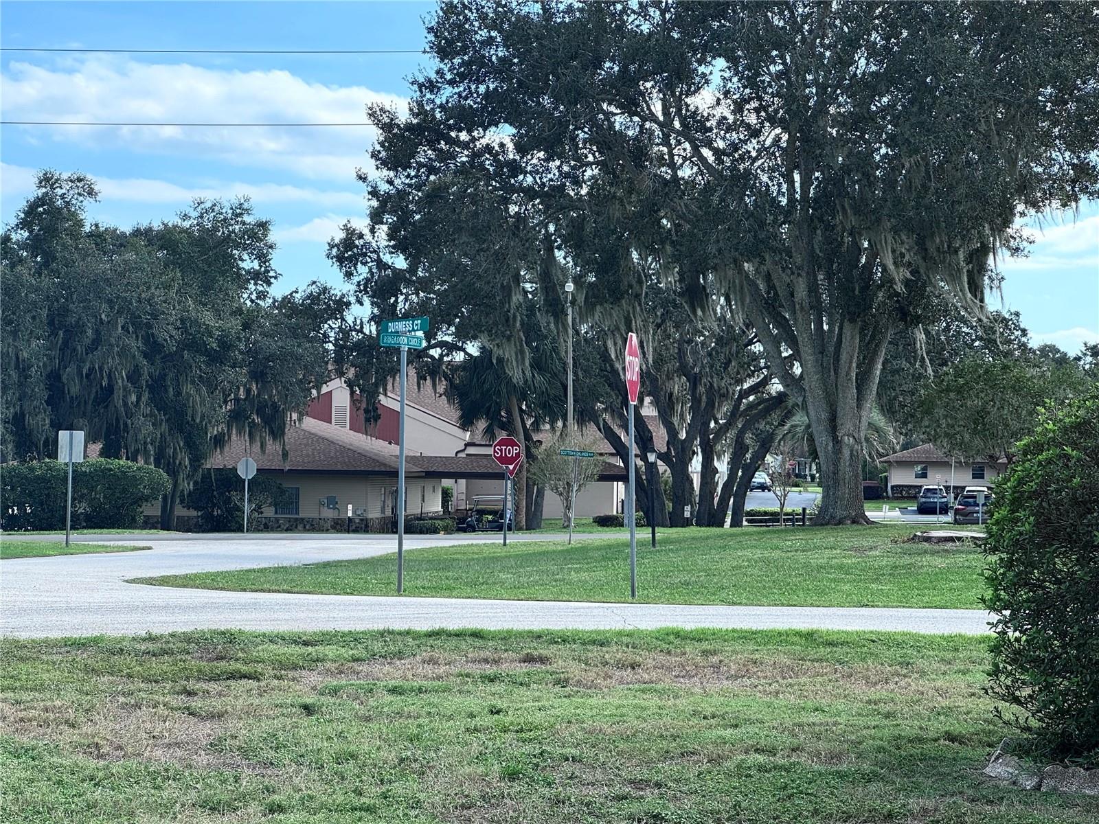 10 BRIGADOON CIR, LEESBURG, FL, 34788