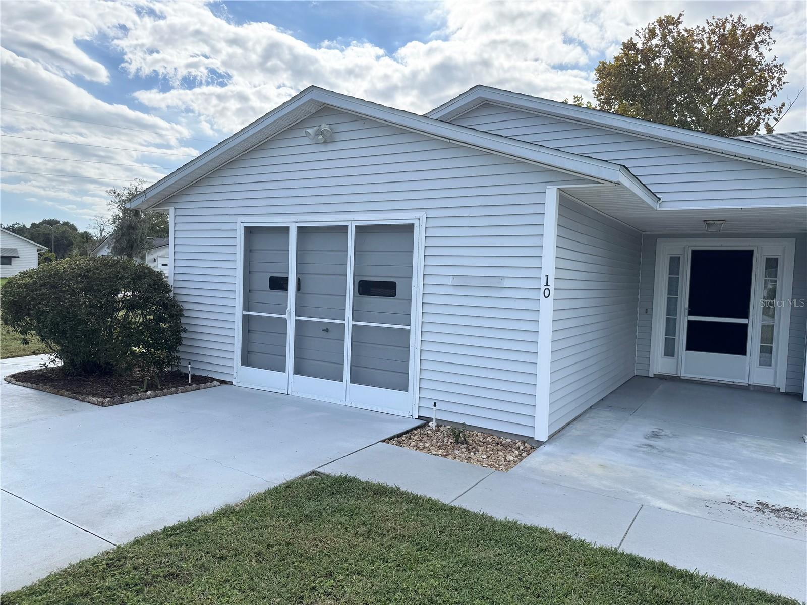 10 BRIGADOON CIR, LEESBURG, FL, 34788