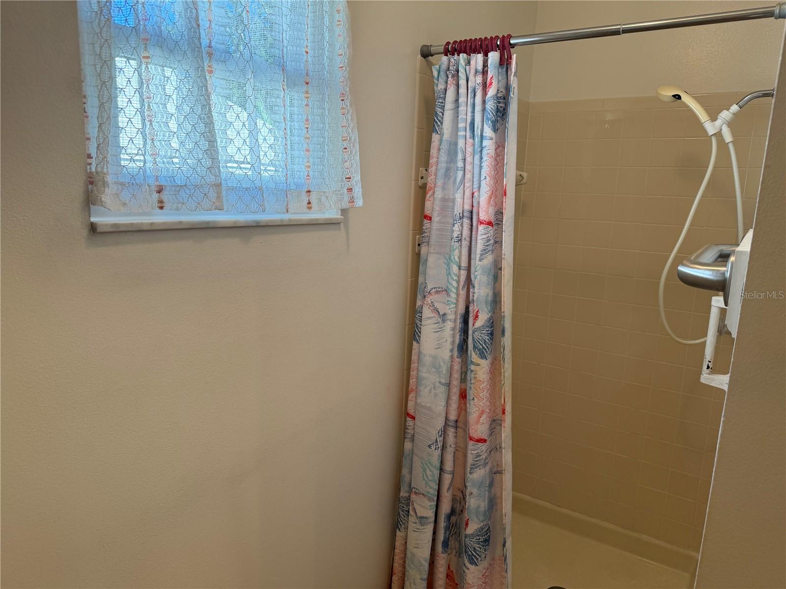 10 BRIGADOON CIR, LEESBURG, FL, 34788