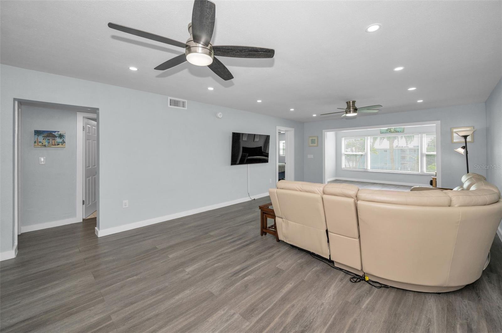 300 64TH AVE #318, ST PETE BEACH, FL, 33706