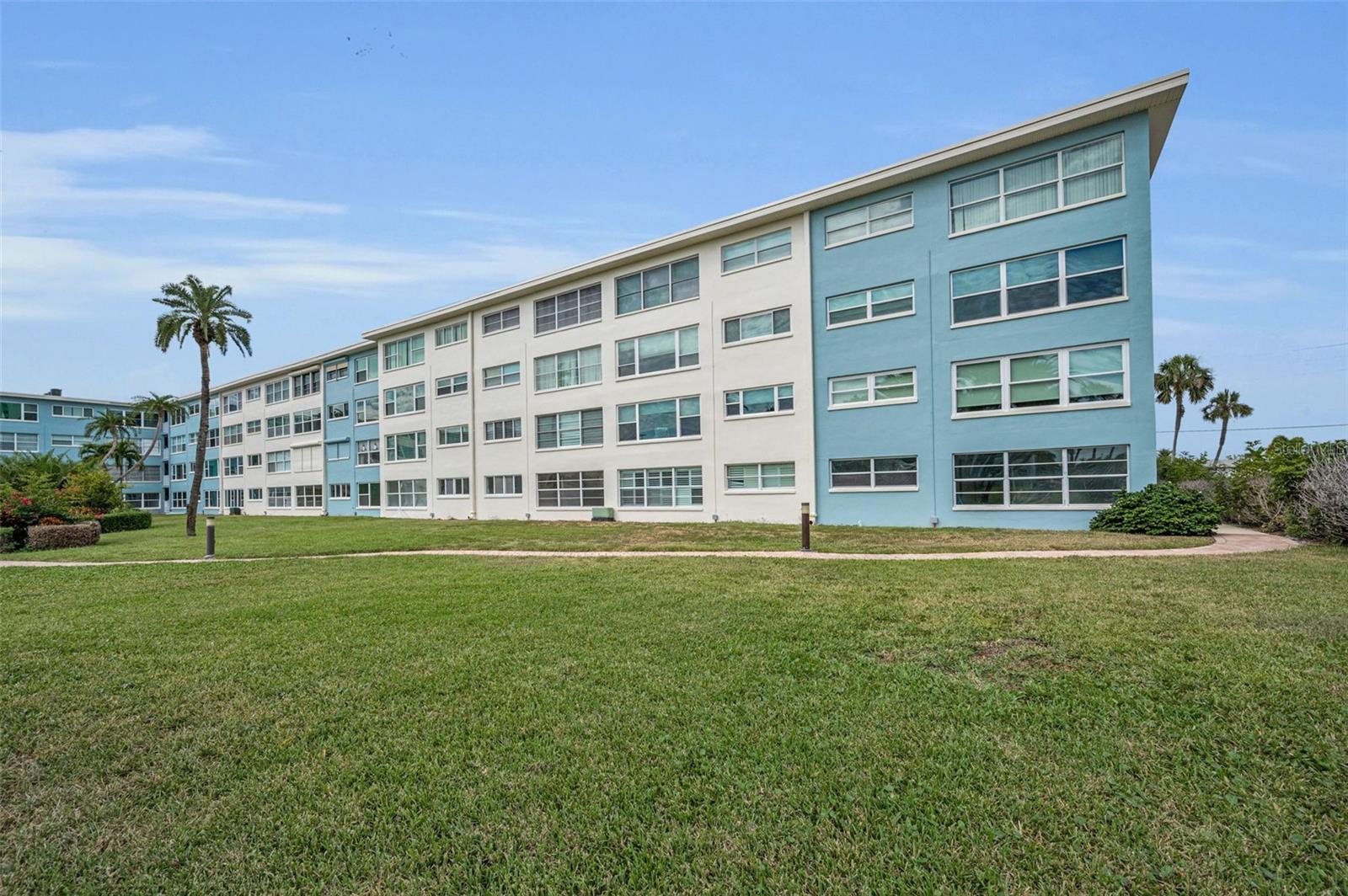 300 64TH AVE #318, ST PETE BEACH, FL, 33706
