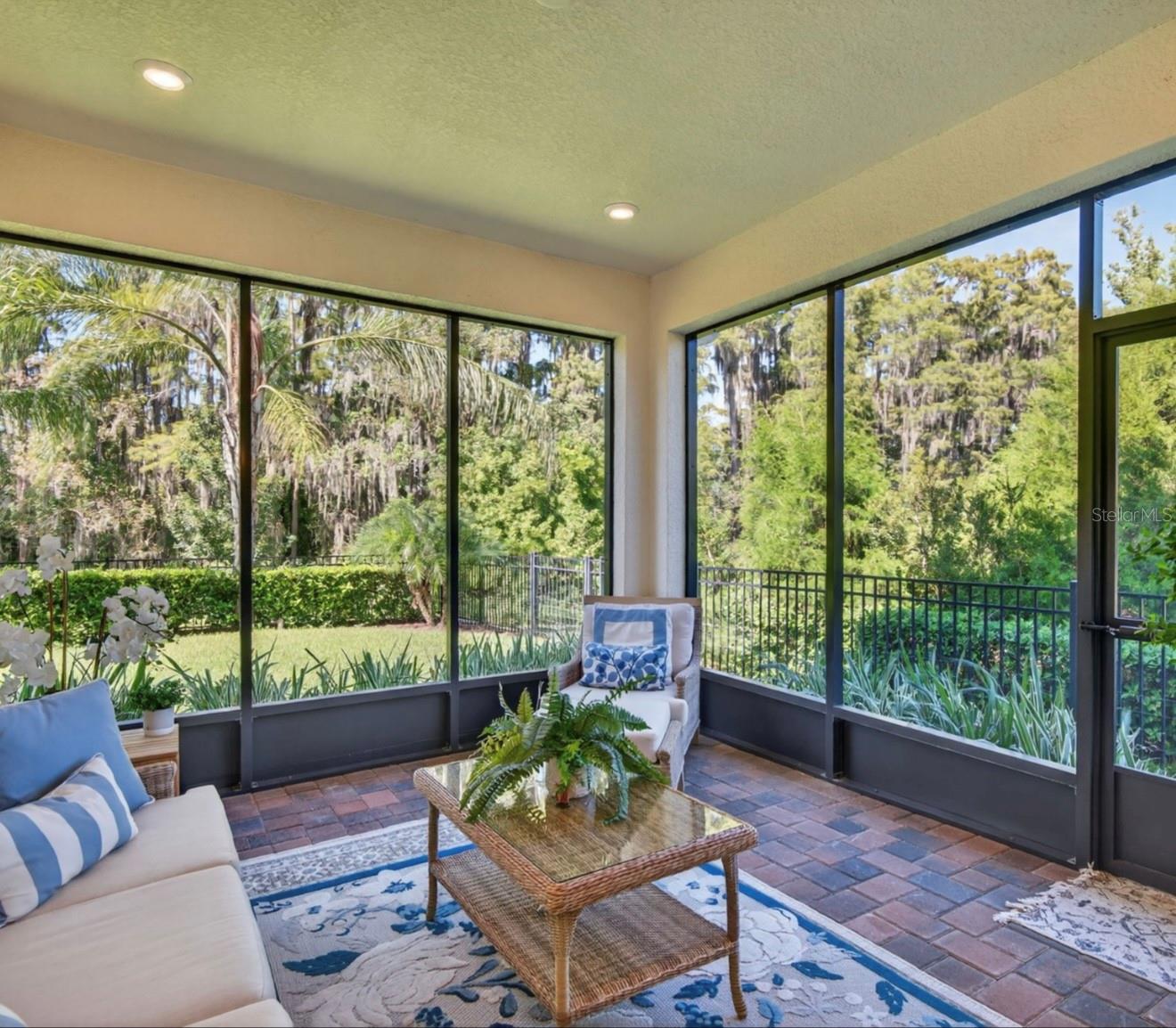 19700 ROSEATE DR, LUTZ, FL, 33558