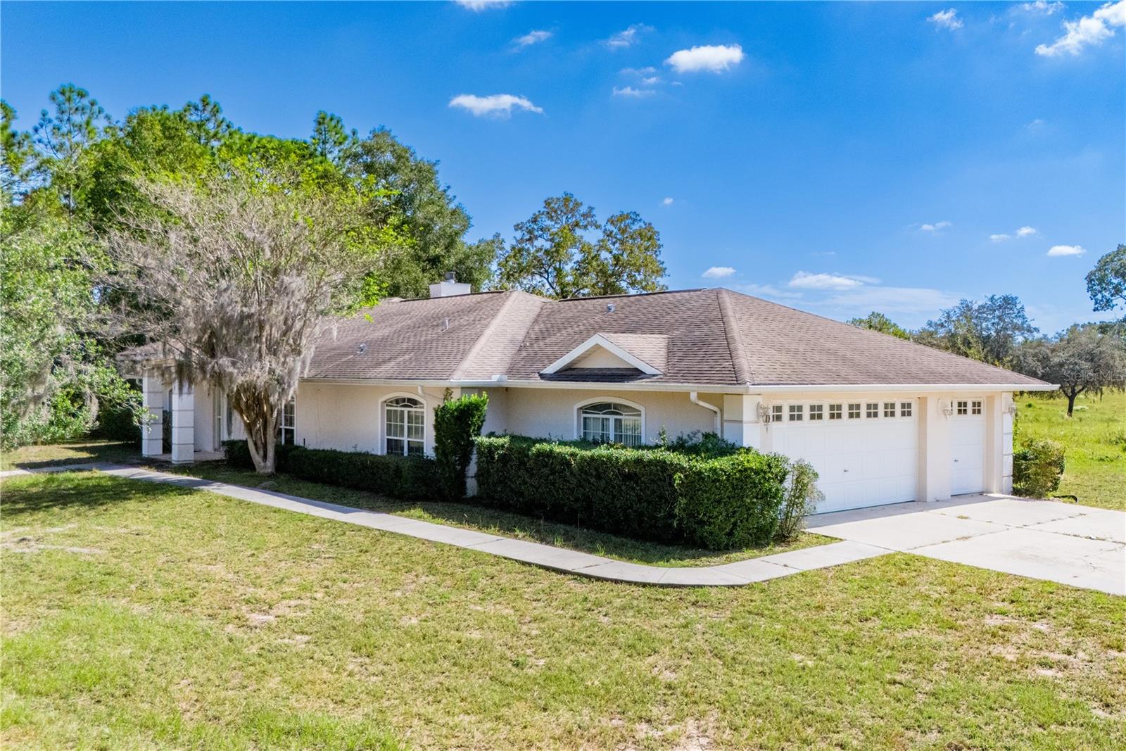 899 NE 10TH CIR, WILLISTON, FL, 32696