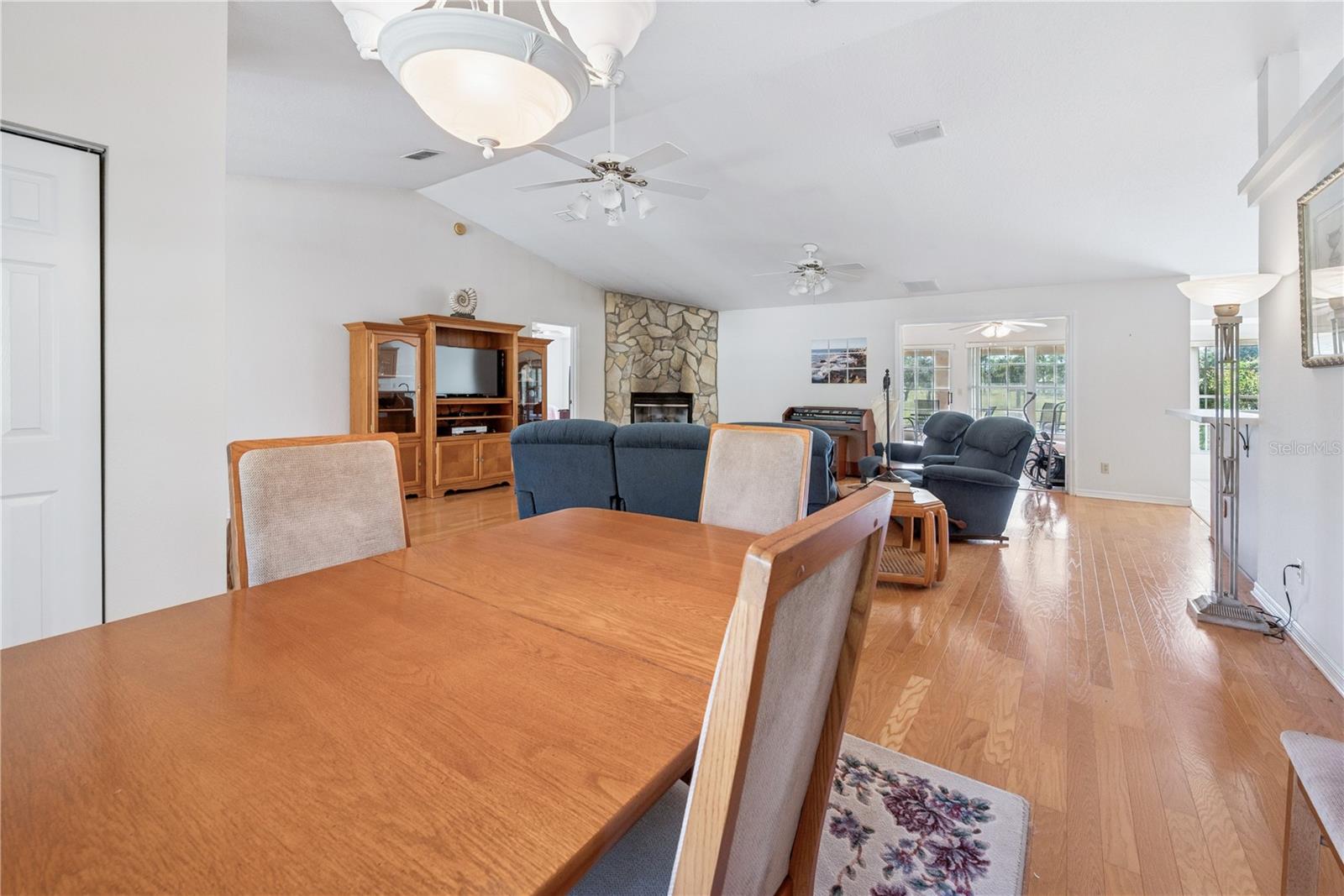 899 NE 10TH CIR, WILLISTON, FL, 32696