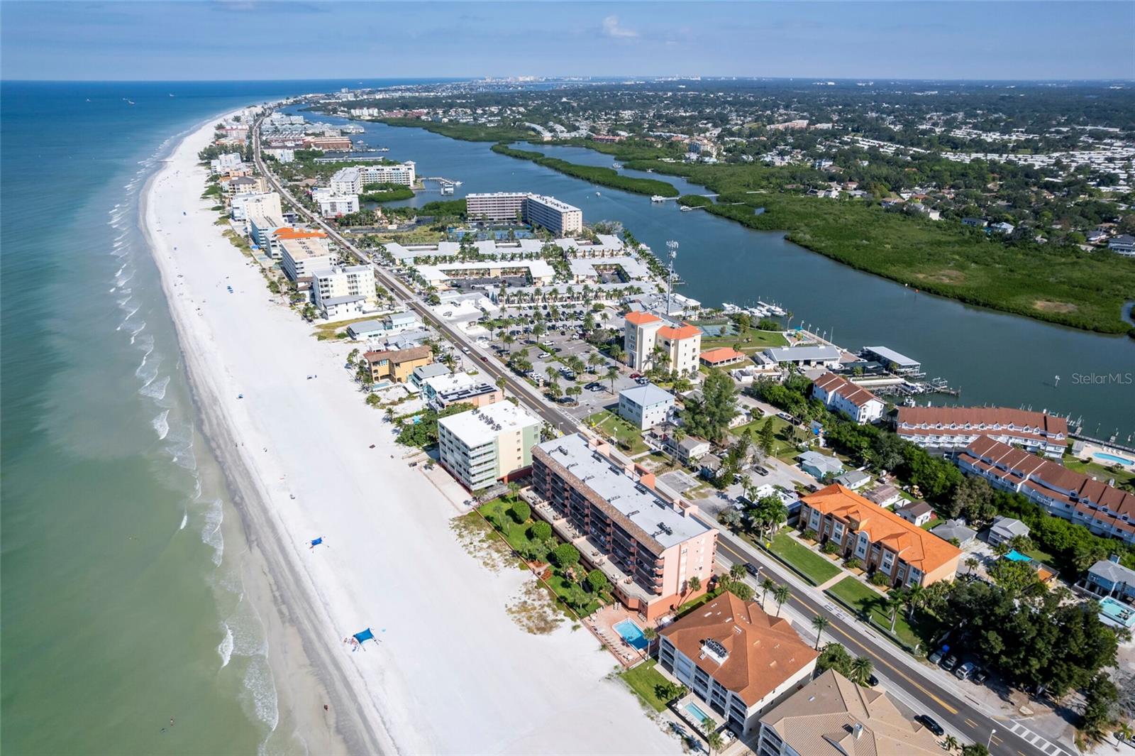 19217 GULF BLVD, INDIAN SHORES, FL, 33785