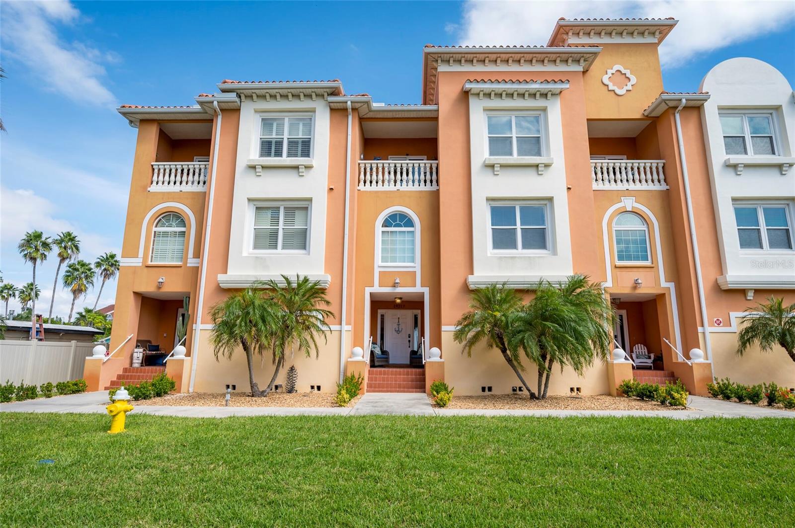 19217 GULF BLVD, INDIAN SHORES, FL, 33785