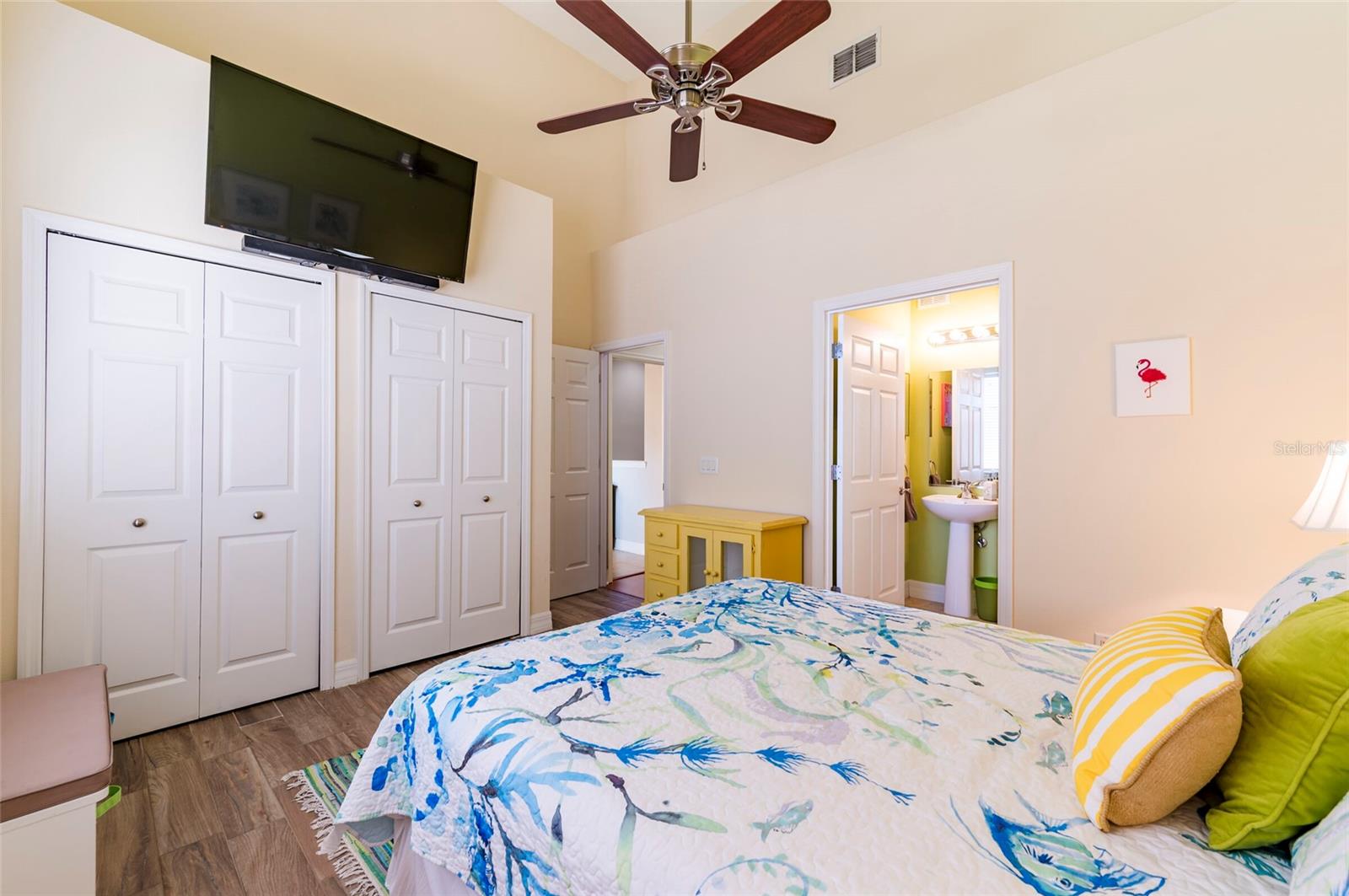 19217 GULF BLVD, INDIAN SHORES, FL, 33785