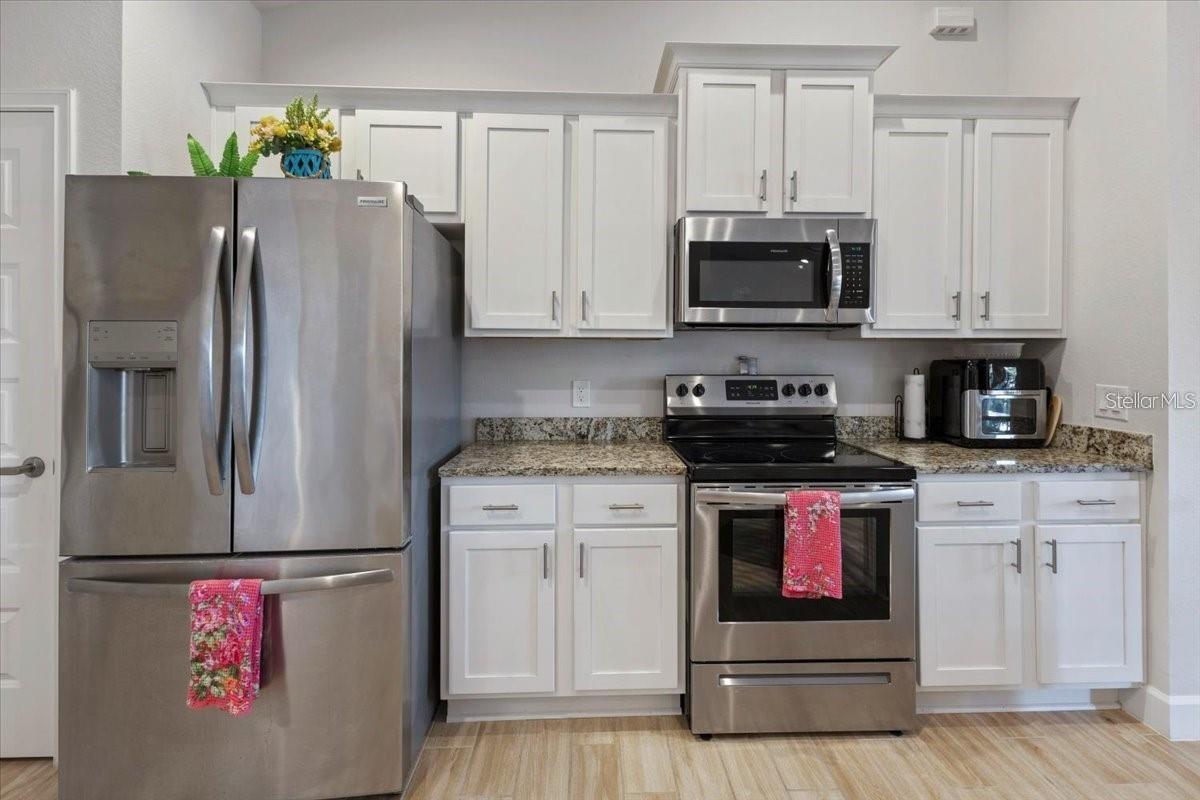 15251 APPLETON BLVD, PORT CHARLOTTE, FL, 33981