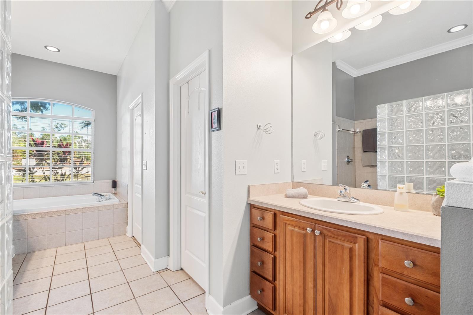 703 BROOKER RIDGE CT, BRANDON, FL, 33511