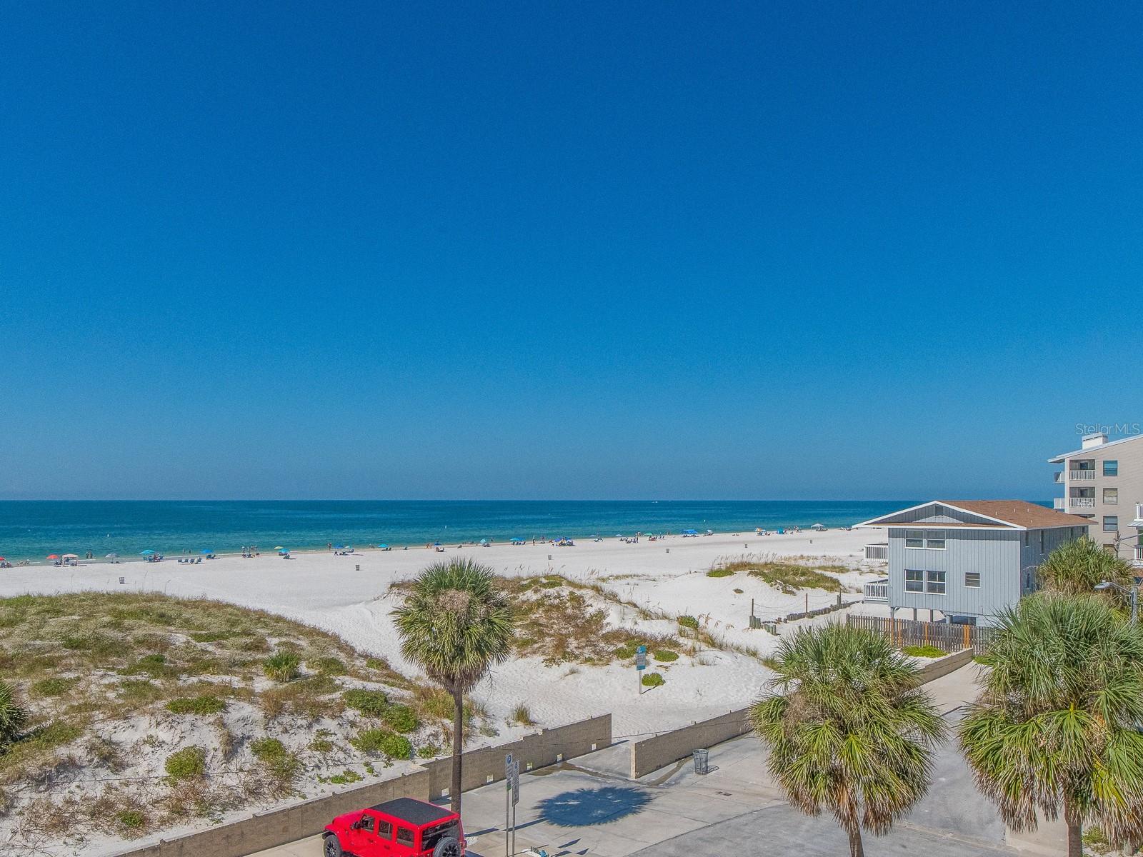 15 AVALON ST #402, CLEARWATER BEACH, FL, 33767