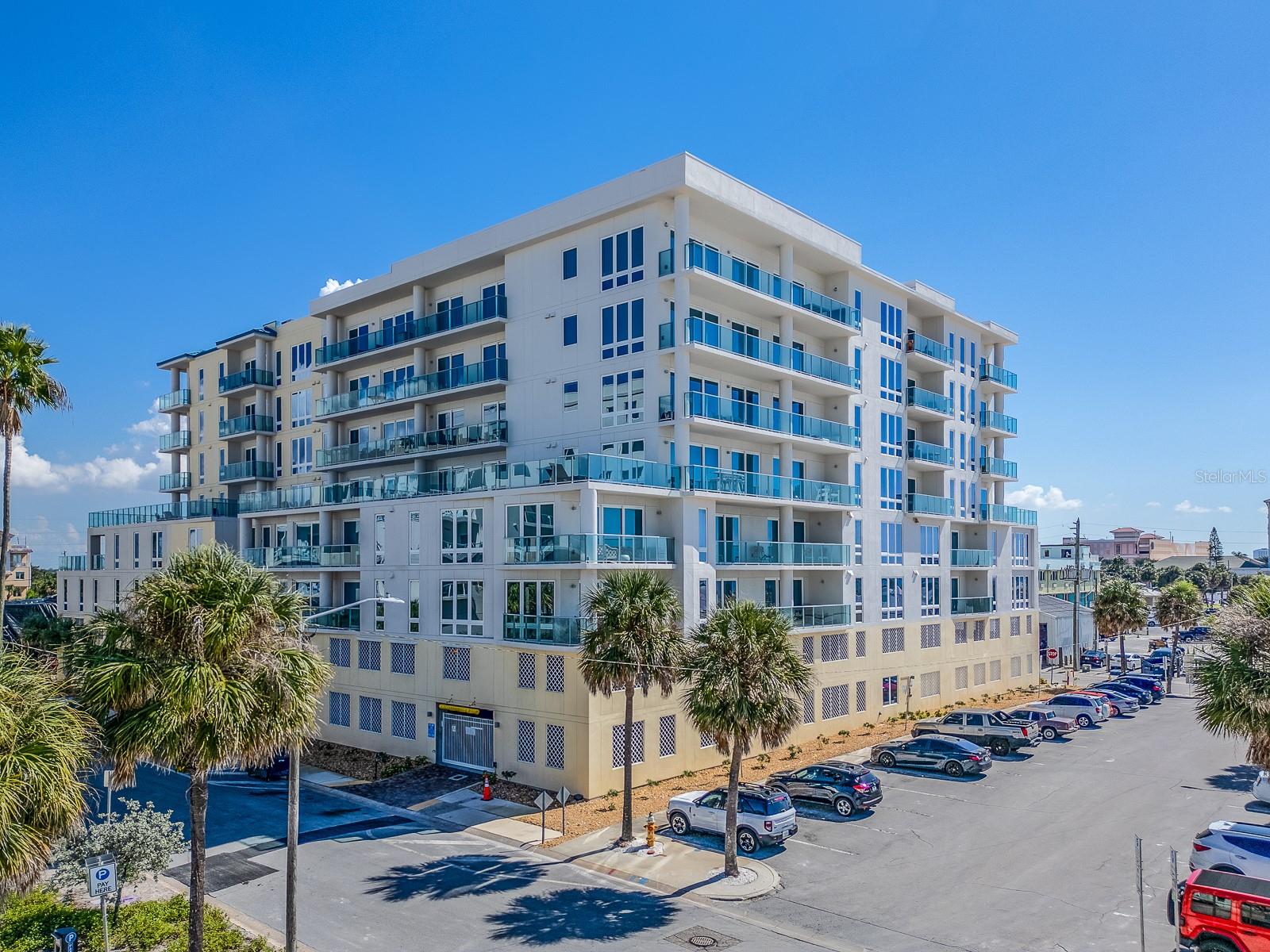 15 AVALON ST #402, CLEARWATER BEACH, FL, 33767