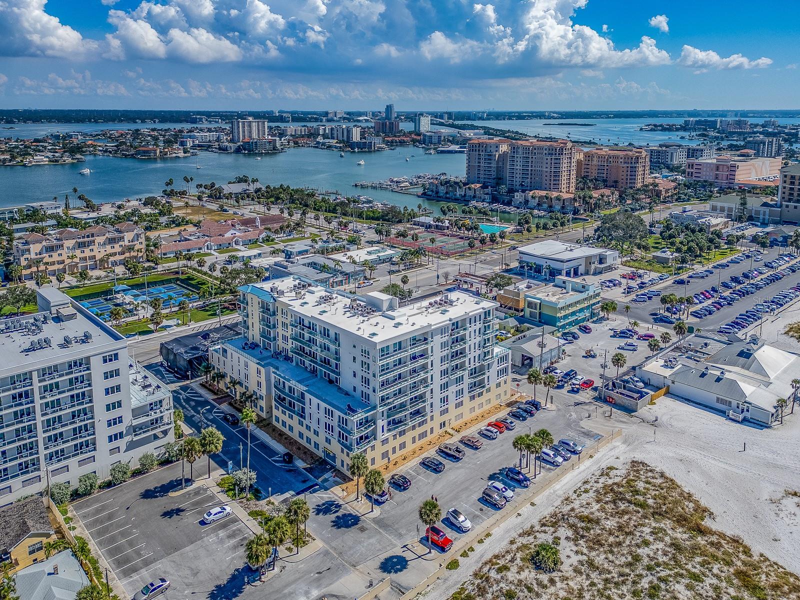 15 AVALON ST #402, CLEARWATER BEACH, FL, 33767