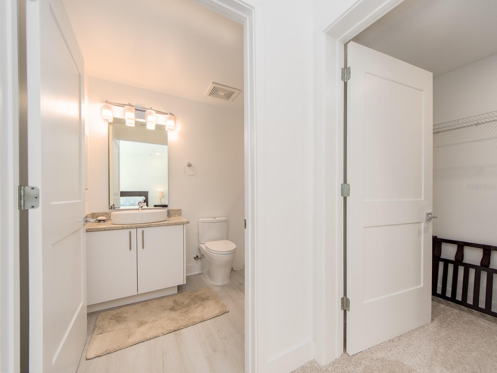 15 AVALON ST #402, CLEARWATER BEACH, FL, 33767