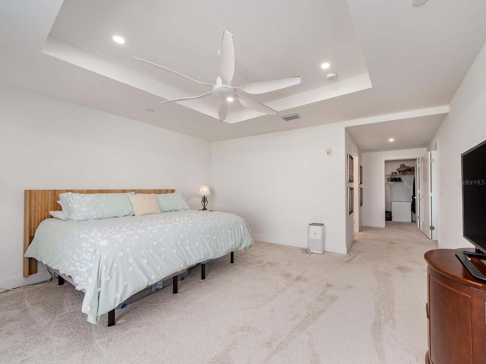 15 AVALON ST #402, CLEARWATER BEACH, FL, 33767