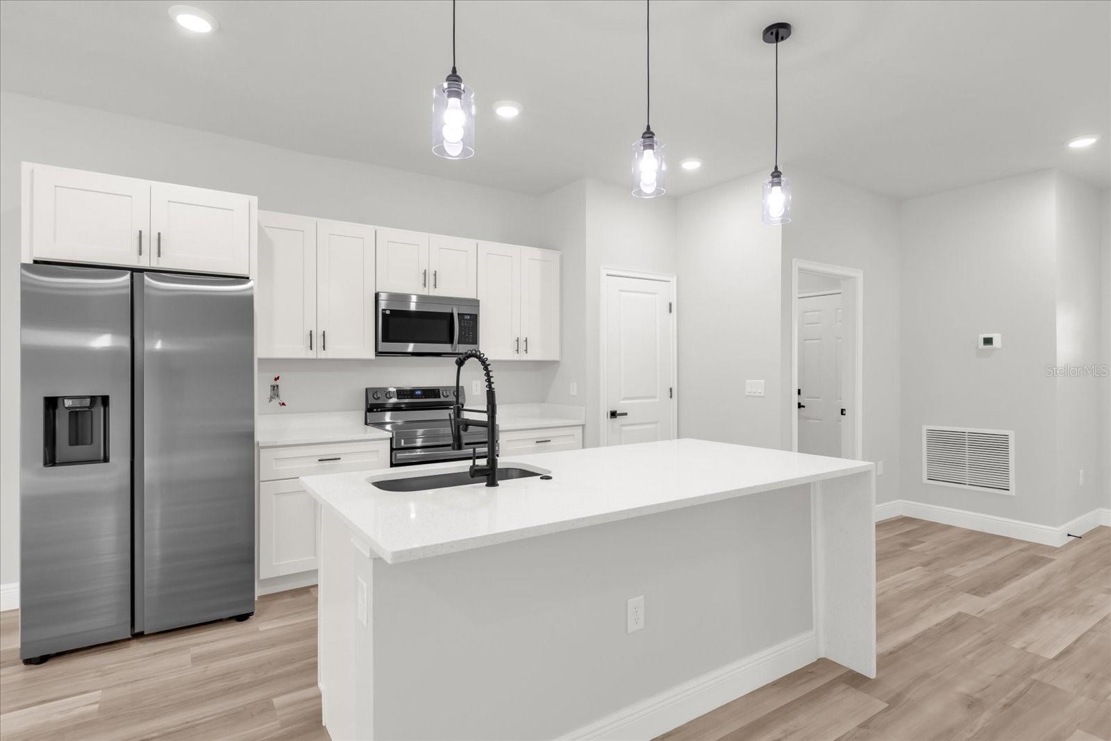 15600 SW 22ND COURT RD, OCALA, FL, 34473